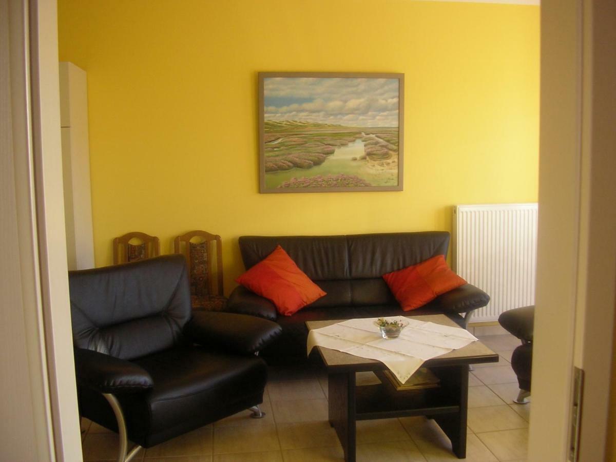 Apartamento Haus Süderriff 20 Neuharlingersiel Exterior foto